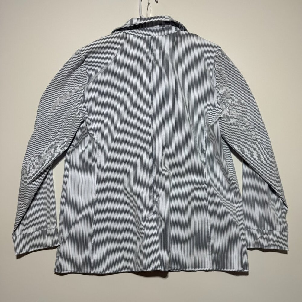 Chico's size 2 Stretch Seercucker Snap Front Jacket - Picture 2 of 7